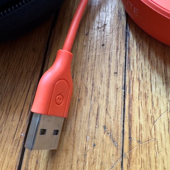 SIMO Solis Lite 4G LTE WiFi Mobile Hotspot,Local & International Coverage Router - Picture 3 of 3